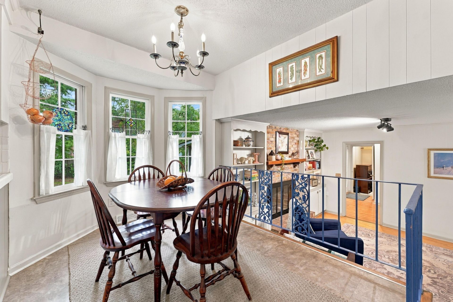 6 Ravenna Avenue Photo 20