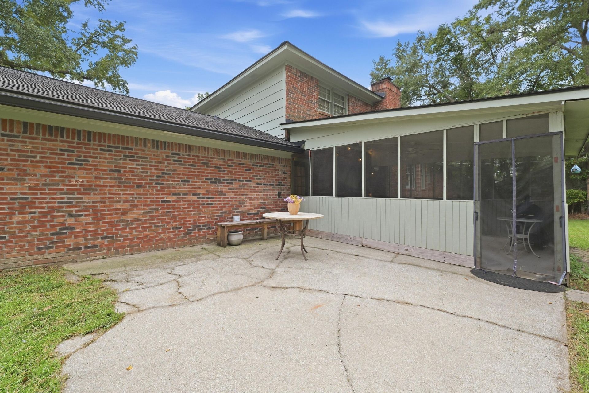 6 Ravenna Avenue Photo 40