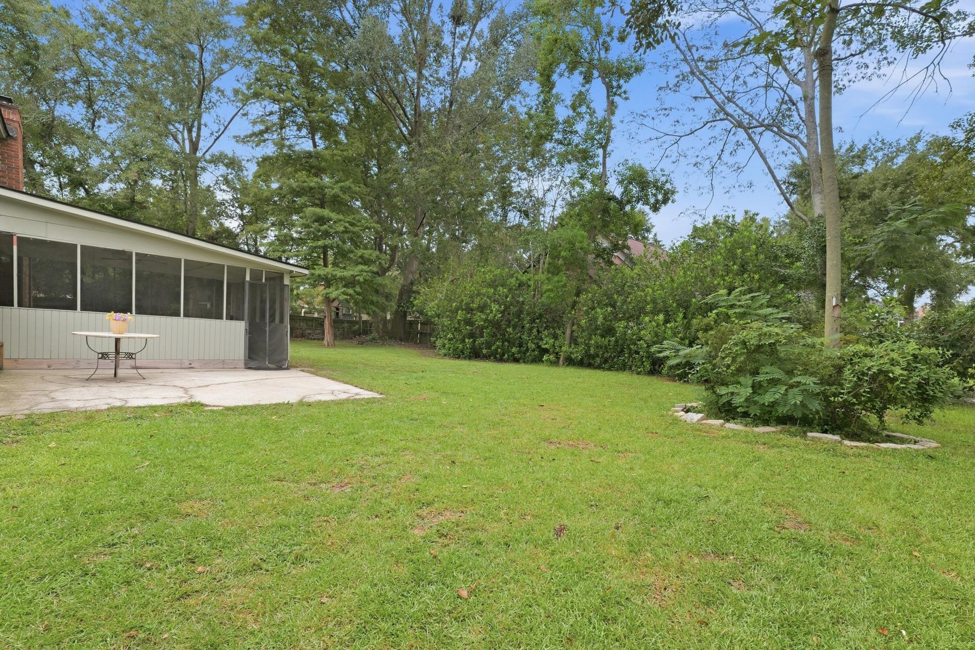 6 Ravenna Avenue Photo 41