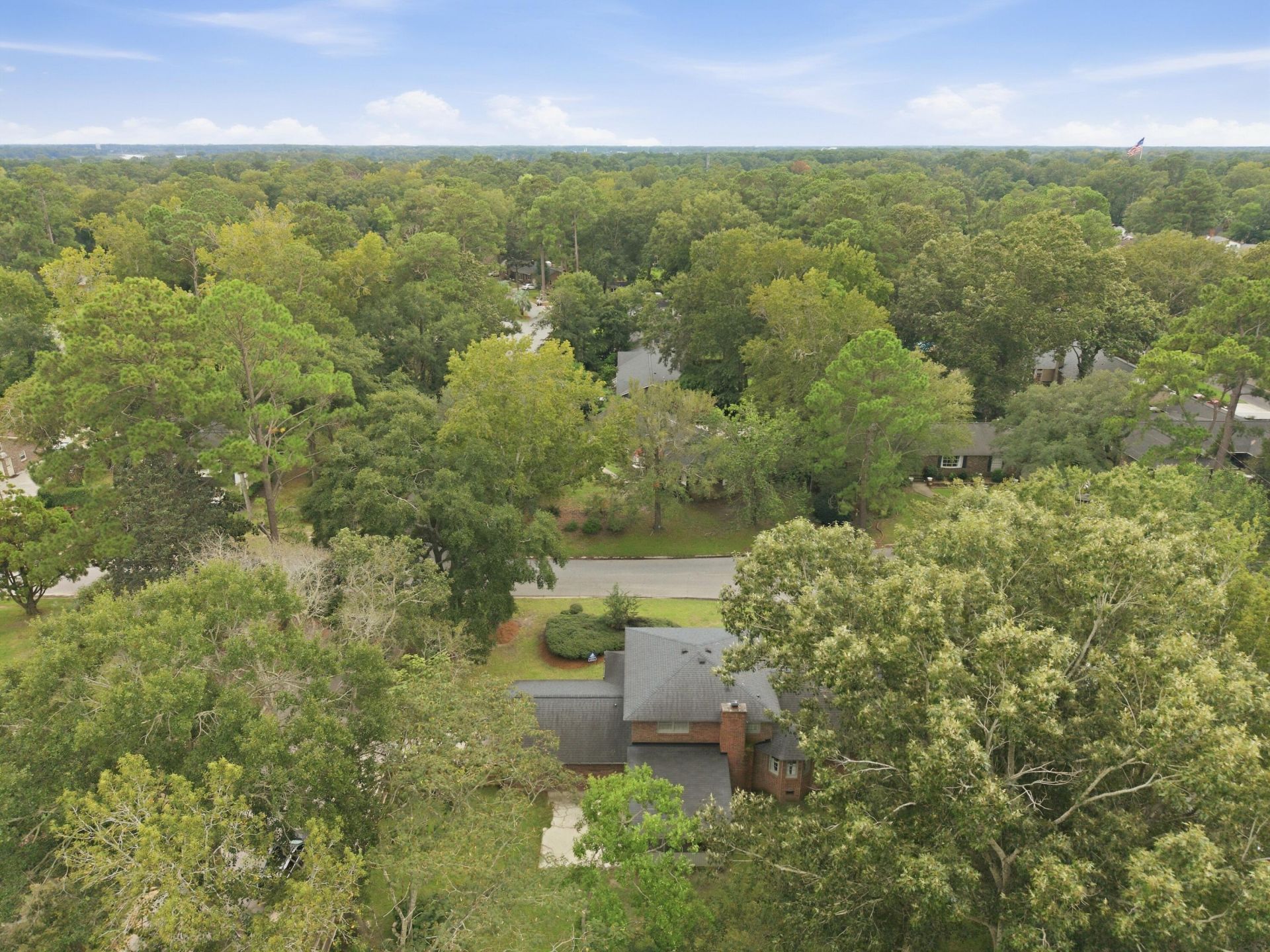 6 Ravenna Avenue Photo 50