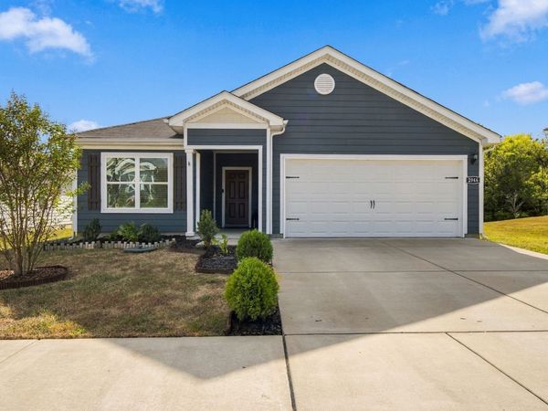 2946 Beeswax St , Columbia, TN 38401