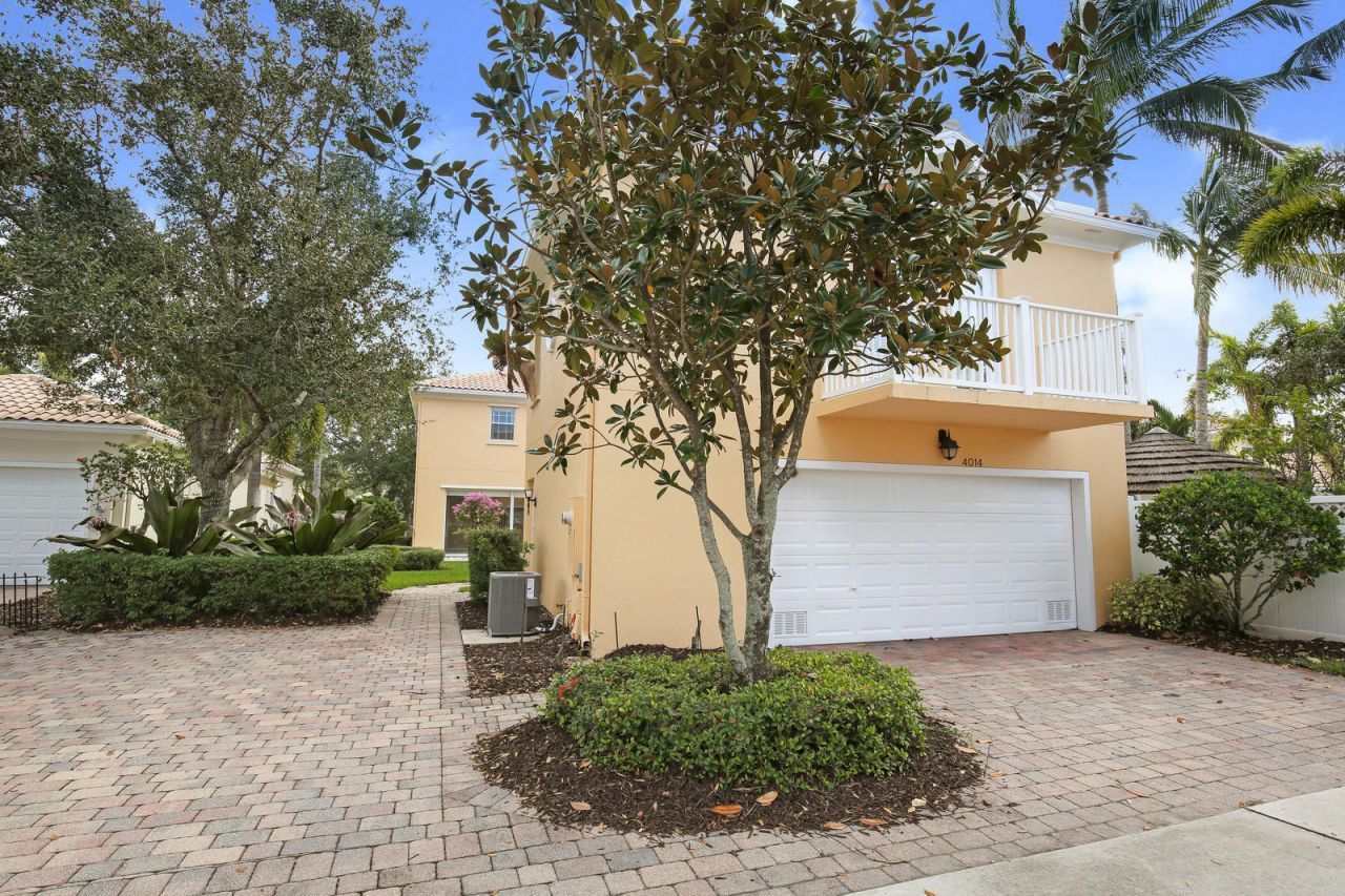 4014 Community Drive, Unit 1, Jupiter, FL 33458 Photo