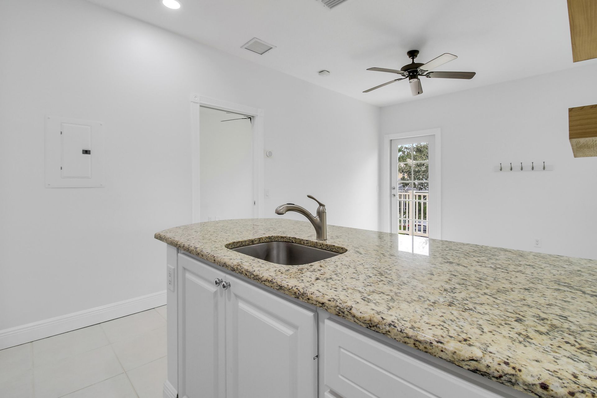4014 Community Drive, Unit 1, Jupiter, FL 33458 Photo
