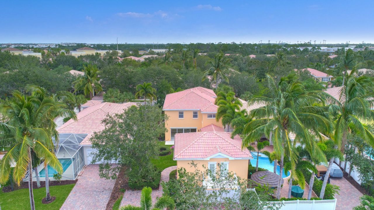 4014 Community Drive, Unit 1, Jupiter, FL 33458 Photo
