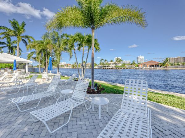 6293 Bay Club Drive, Unit 4, Fort Lauderdale, FL 33308