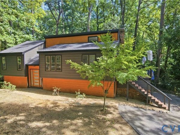 1401 Stone River Road , North Chesterfield, VA 23235