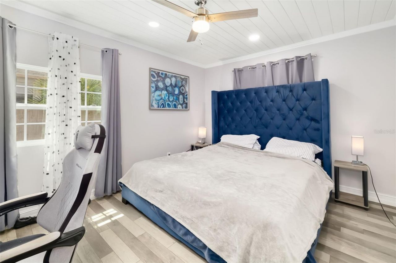 615 S Shade Avenue, Sarasota, FL 34237 Photo
