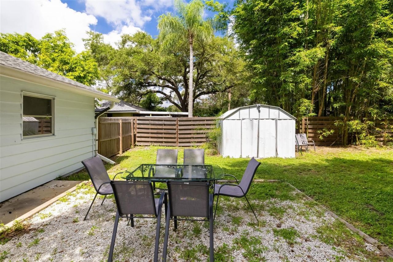 615 S Shade Avenue, Sarasota, FL 34237 Photo