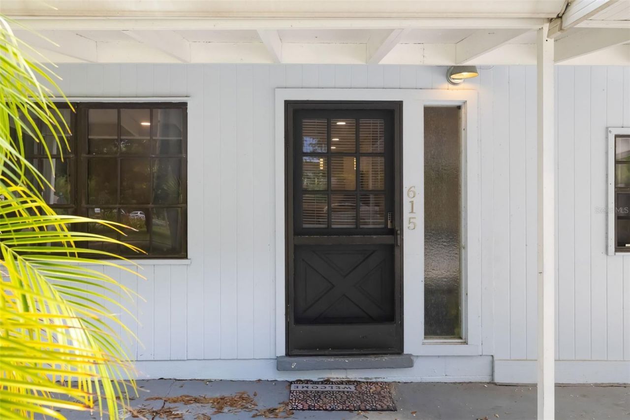615 S Shade Avenue, Sarasota, FL 34237 Photo