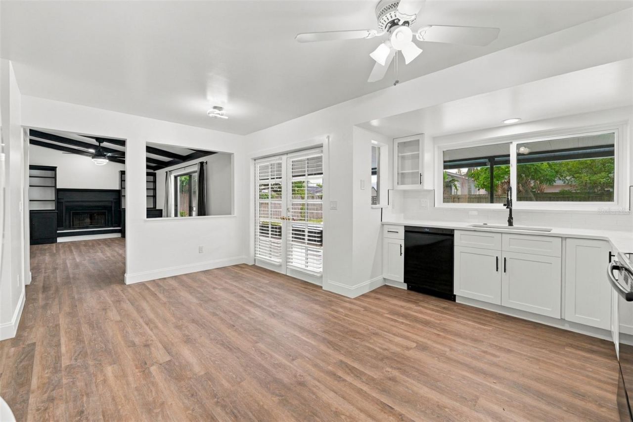 6107 Oak Fern Court , Temple Terrace, FL 33617 Photo