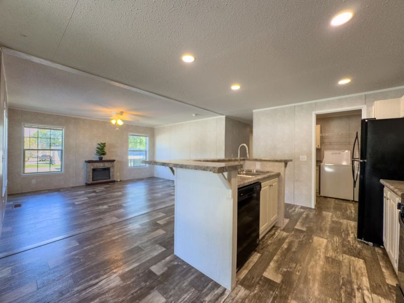 10885 Pine Circle, Unit #39, Lakeview, OH 43331 Photo 12