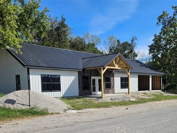 801 E Park Street, Rich Hill, MO 64779