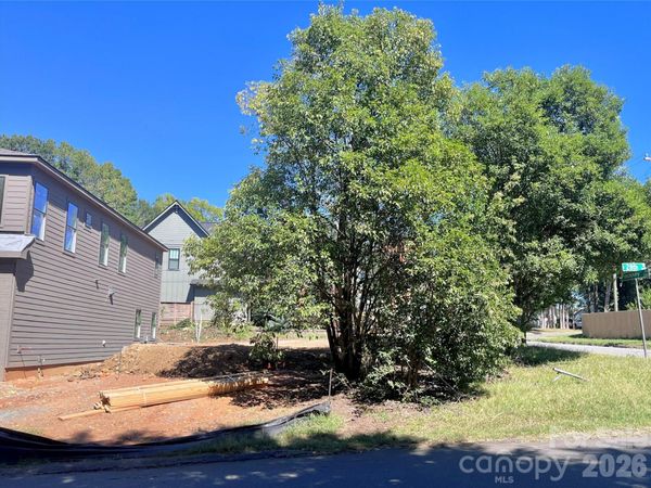 731 E 28th Street , Charlotte, NC 28205