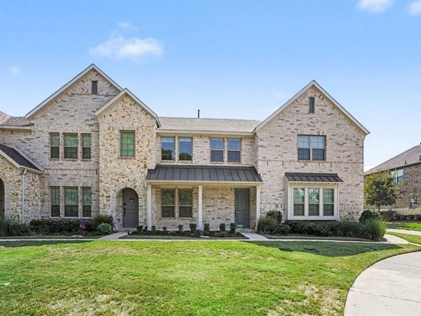 204 Venice Avenue , Flower Mound, TX 75028