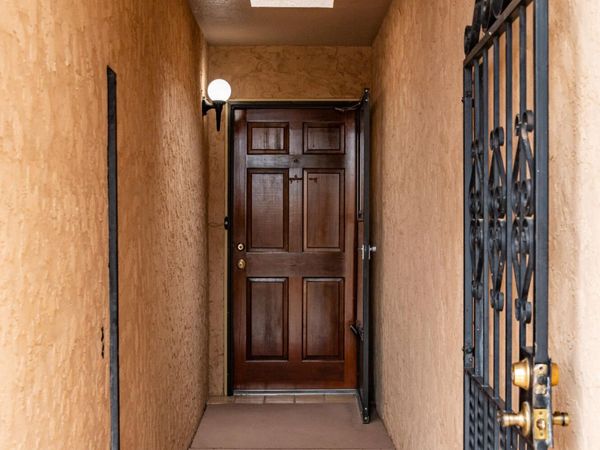 13109 Summer Place NE, Albuquerque, NM 87112