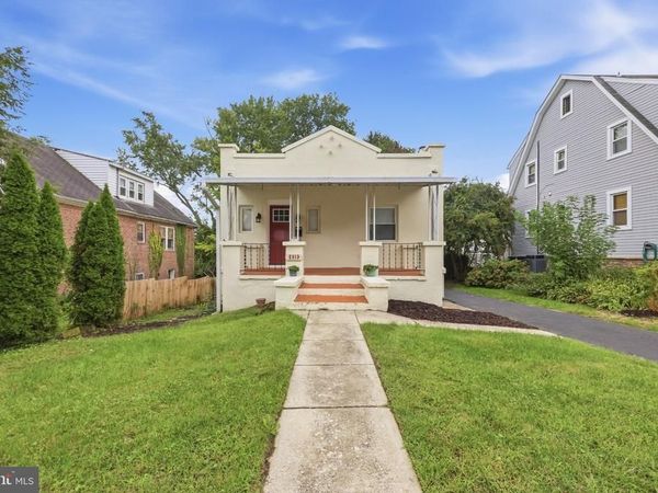 2913 ROSALIE AVENUE, PARKVILLE, MD 21234