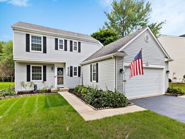 930 Ridgewood Drive , Cary, IL 60013