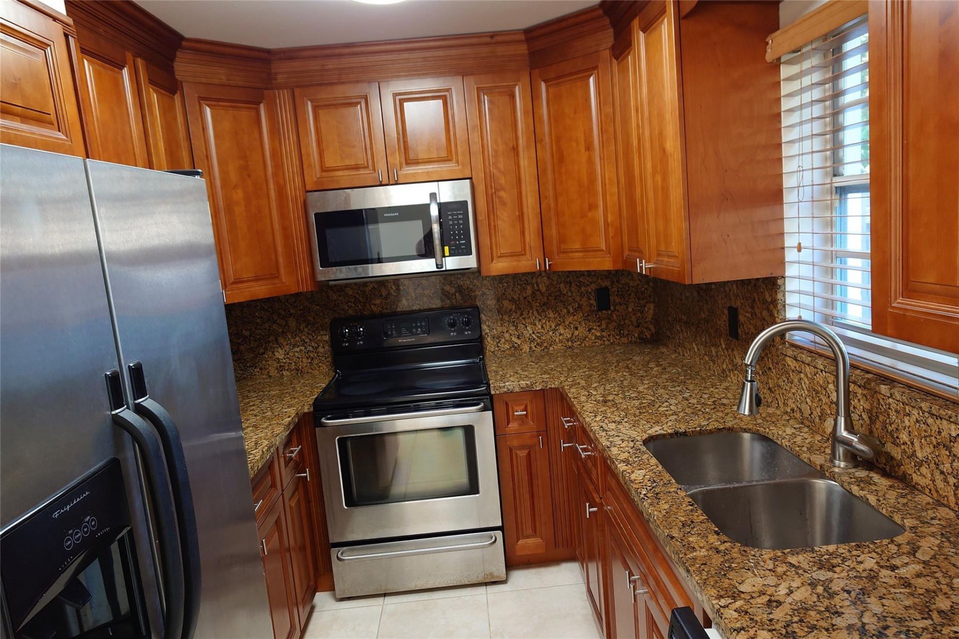 5008 SW 122nd Terrace, Cooper City, FL 33330 Photo