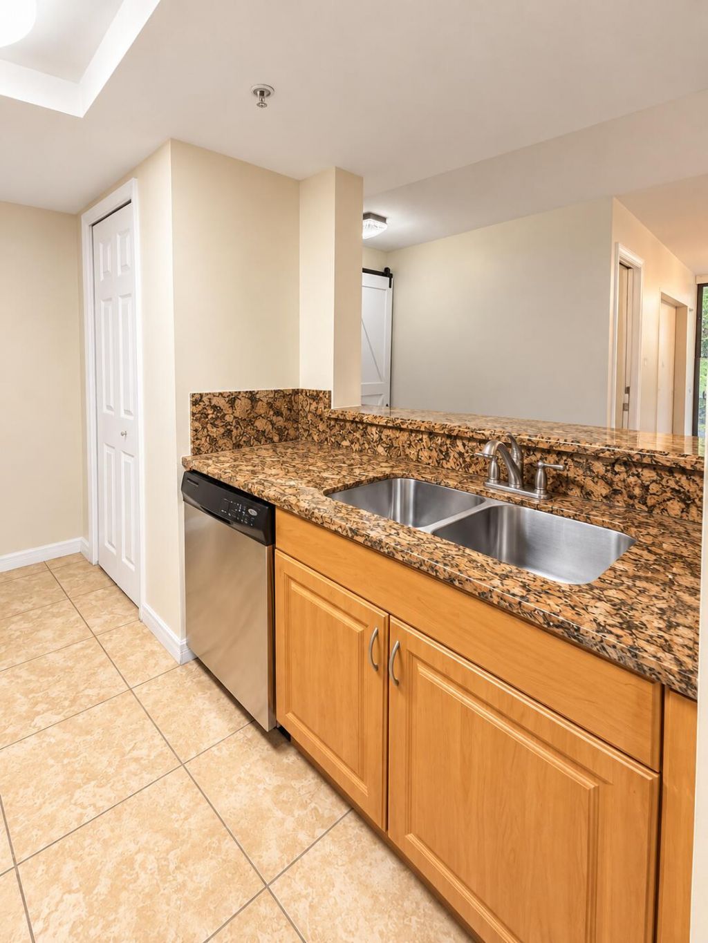 1690 SW 27th Avenue, Unit 306, Miami, FL 33145 Photo
