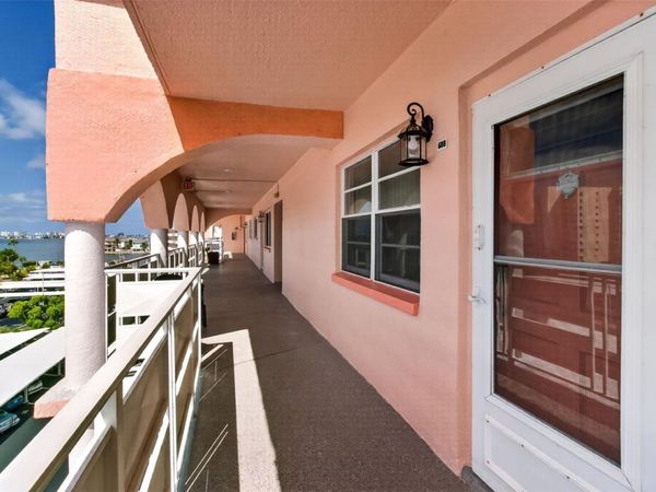 6025 SHORE BOULEVARD S, Unit 608, GULFPORT, FL 33707