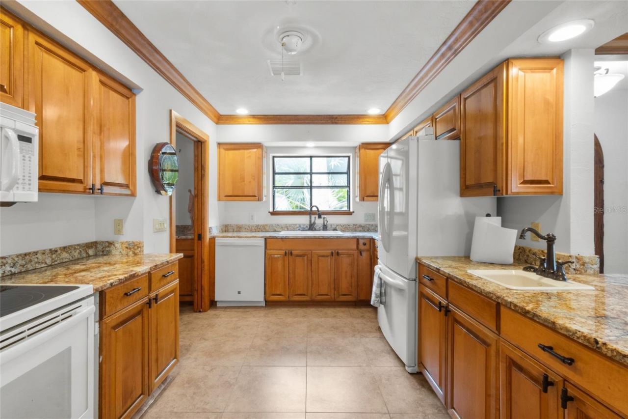 5381 Palos Verdes Drive, Sarasota, FL 34231 Photo