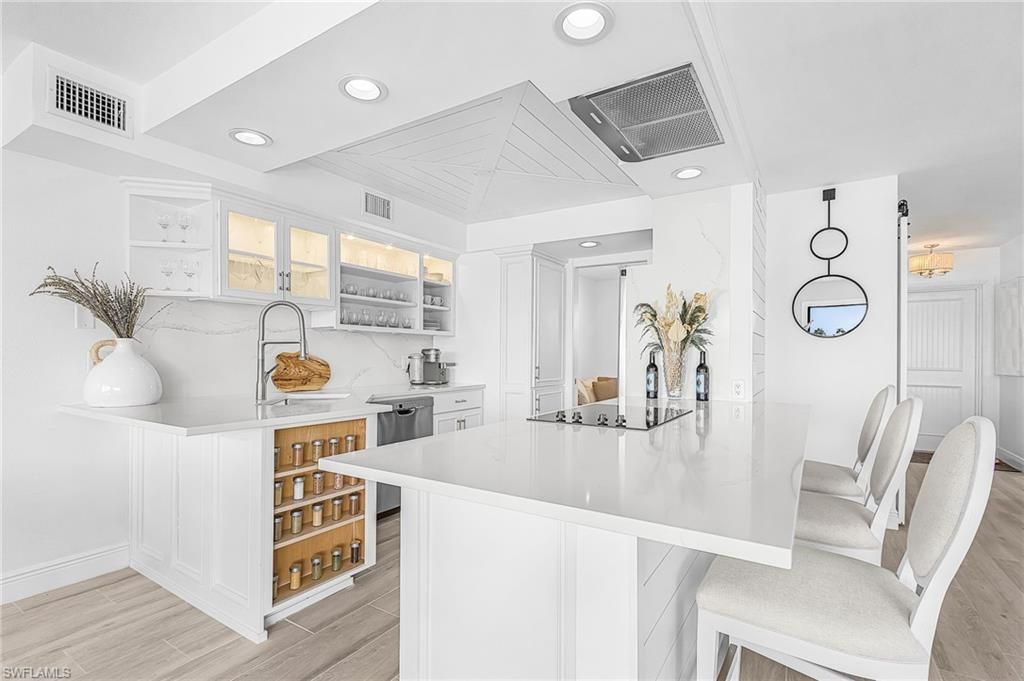 1312 Chesapeake Ave , Unit B1, Naples, FL 34102 Photo