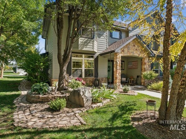 1322 N Seven Golds Ave, Eagle, ID 83616