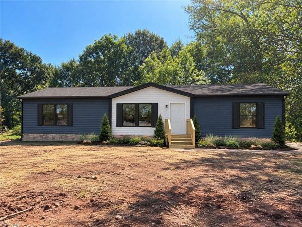 1113 Better Brook Lane , Lincolnton, NC 28092