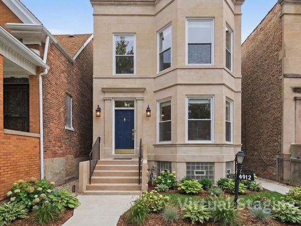 4912 W Fulton Street , Chicago, IL 60644
