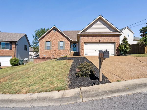 904 Kable Circle, Nashville, TN 37211