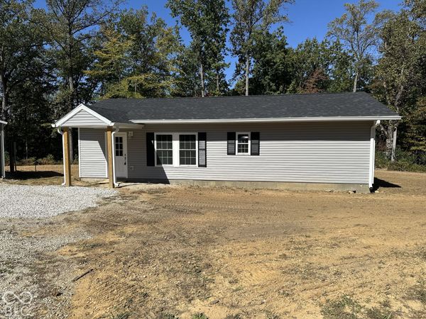 1277 N Lawrence Hollow Road, Bloomfield, IN 47424