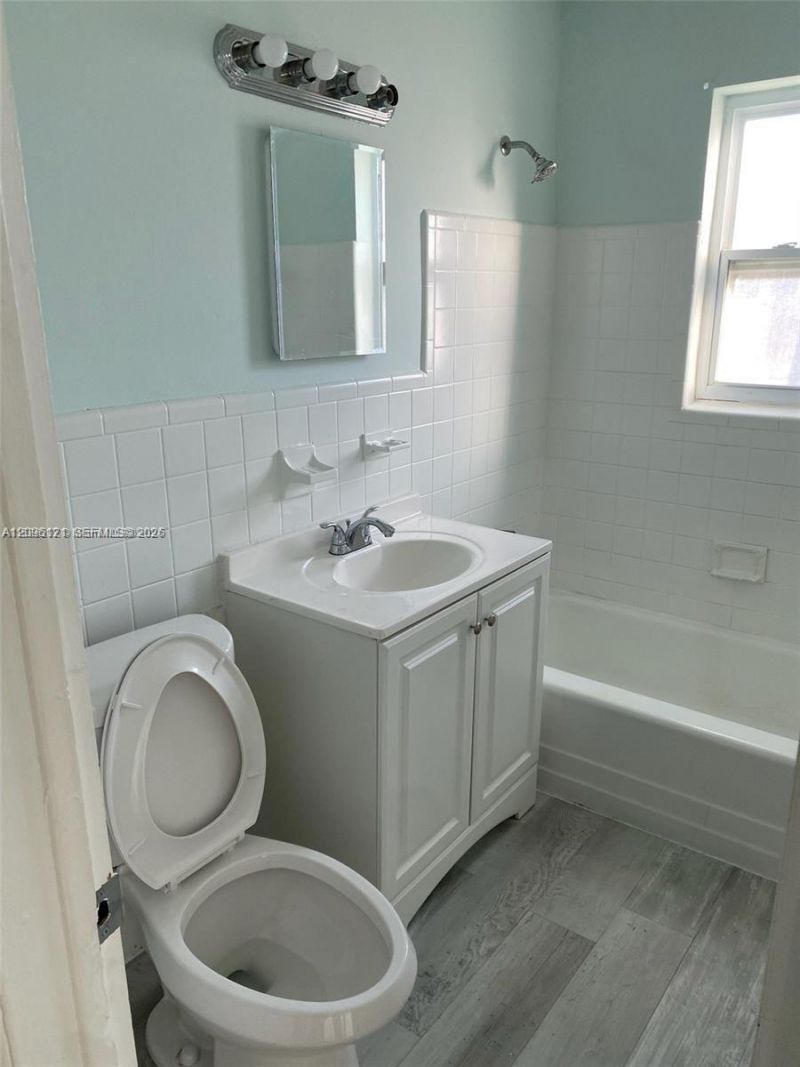 817 Grant St , West Palm Beach, FL 33407 Photo