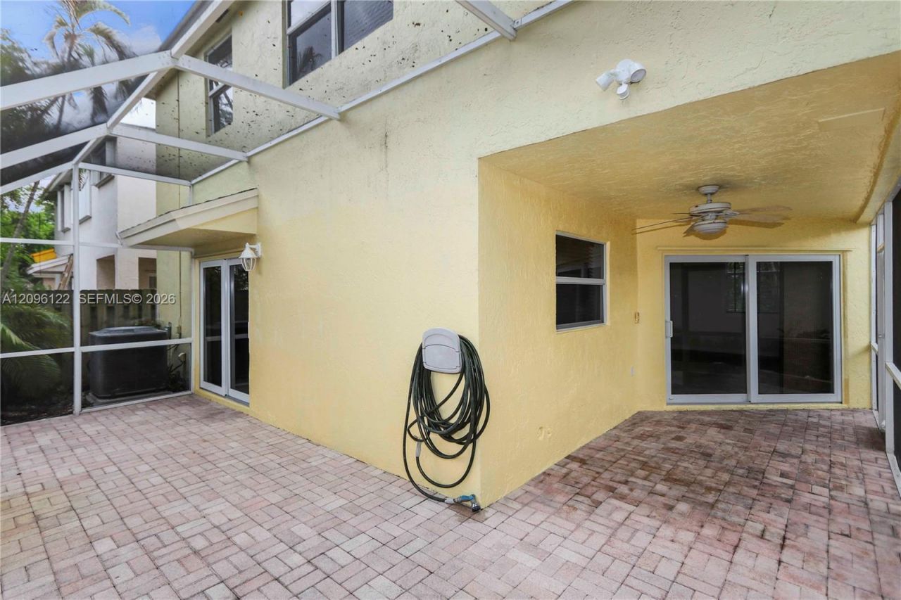 11763 SW 102nd St, Miami, FL 33186 Photo