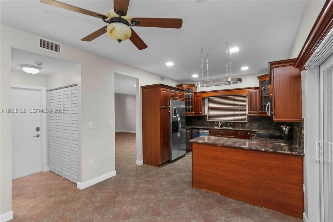 11763 SW 102nd St, Miami, FL 33186 Photo