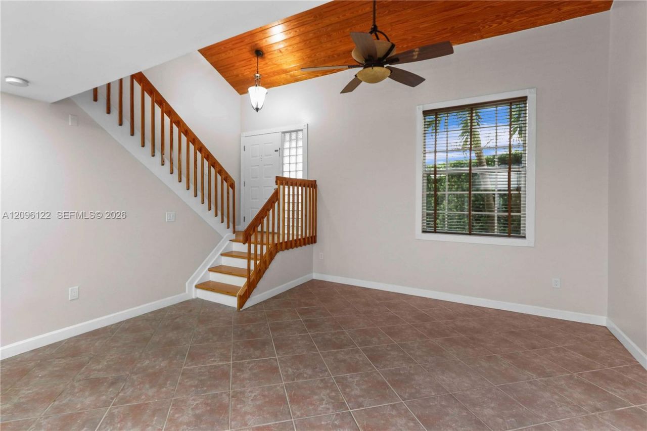 11763 SW 102nd St, Miami, FL 33186 Photo