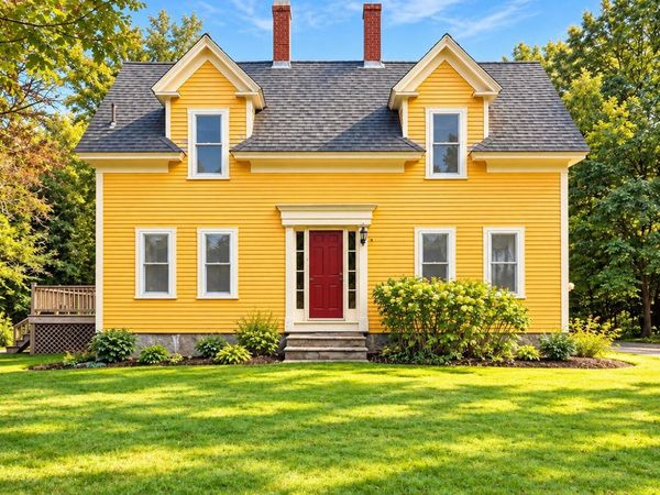 66 Old Cape Road, Kennebunkport, ME 04046
