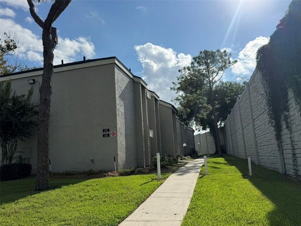 136 SPRINGWOOD CIRCLE , Unit A, LONGWOOD, FL 32750