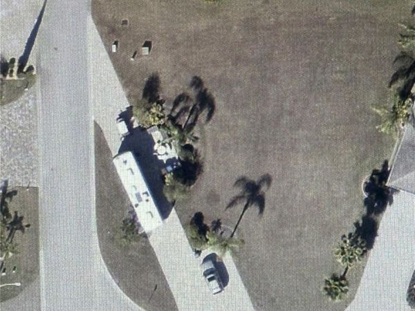 613 GORDON ROAD , POLK CITY, FL 33868