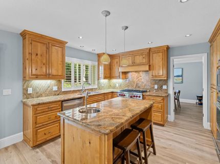 150 Perry Ct, Folsom, CA 95630 Photo