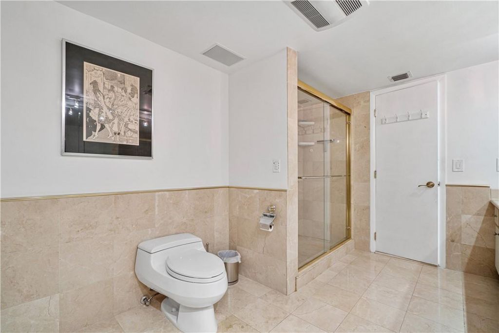 95 N Birch Road, Unit 900, Fort Lauderdale, FL 33304 Photo