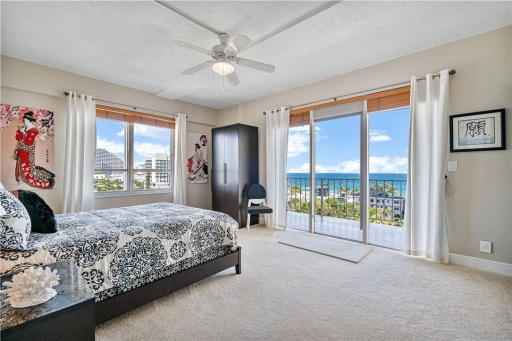 95 N Birch Road, Unit 900, Fort Lauderdale, FL 33304 Photo