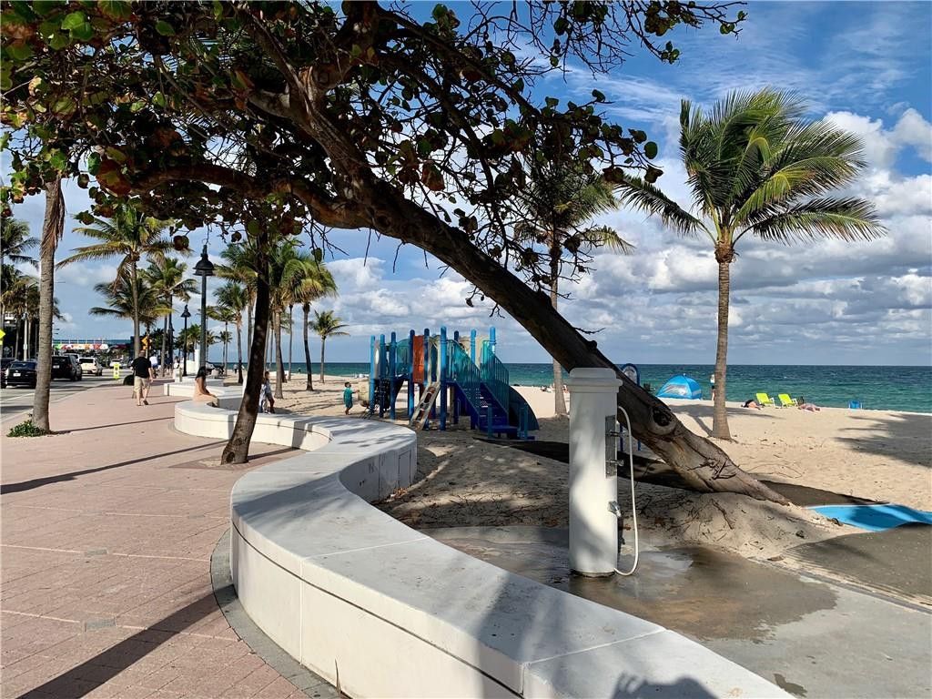 95 N Birch Road, Unit 900, Fort Lauderdale, FL 33304 Photo