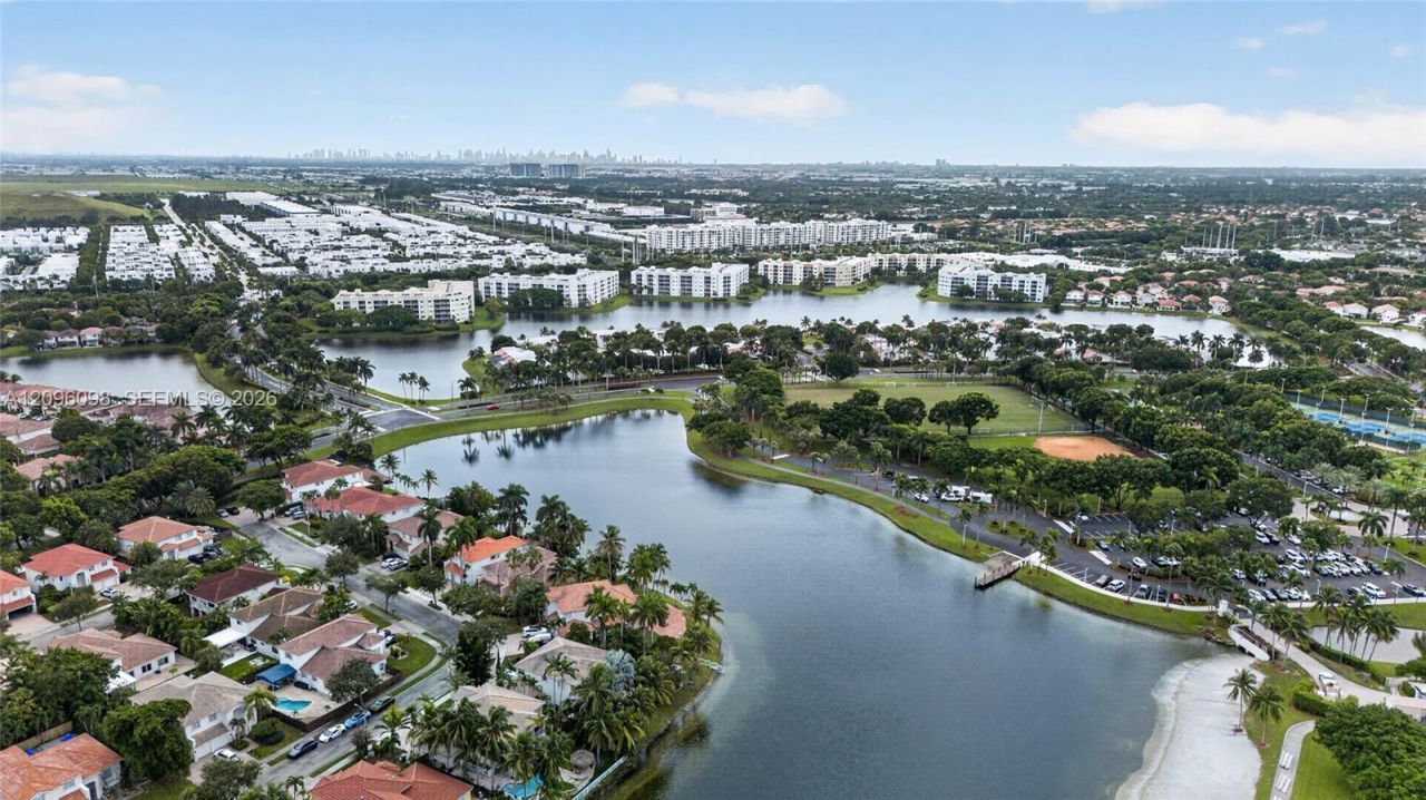 10730 NW 66th St, Unit 102, Doral, FL 33178 Photo
