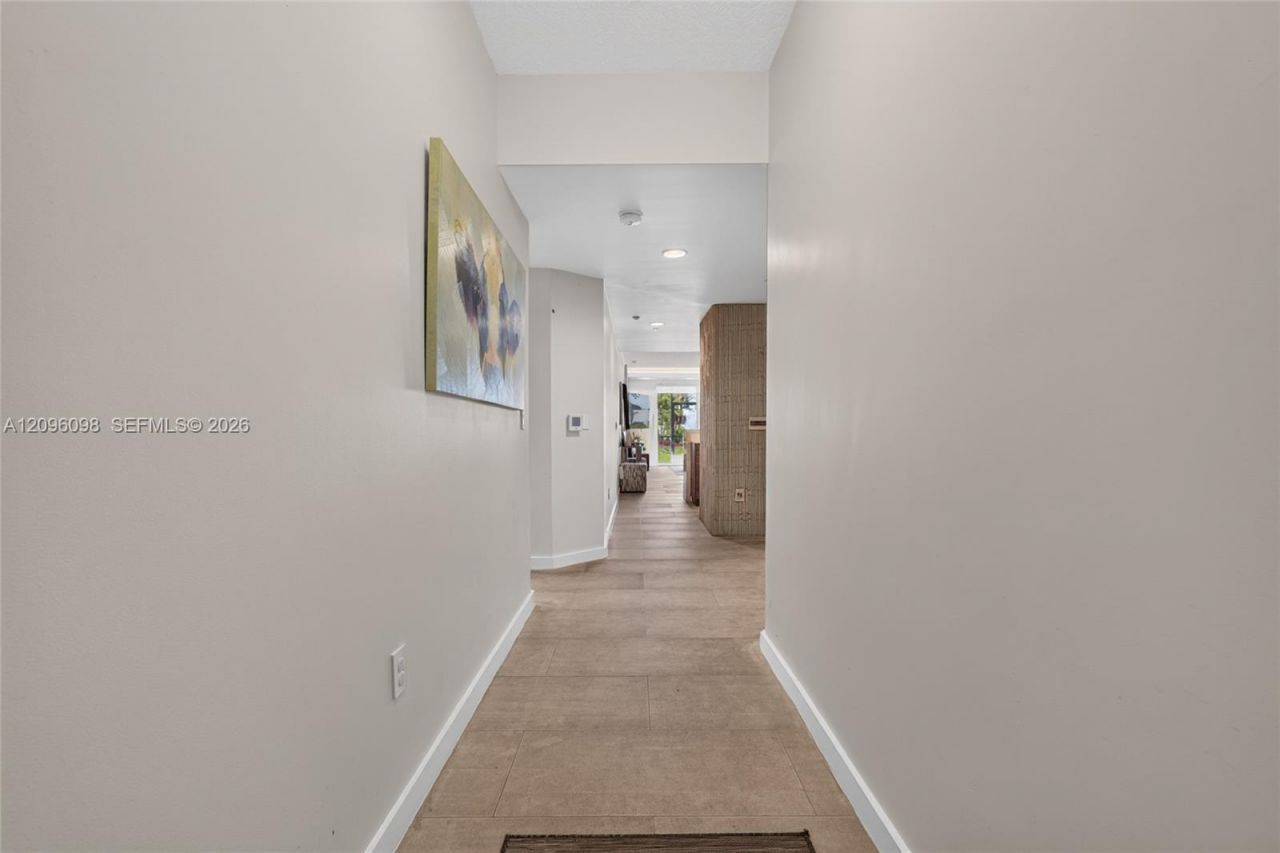 10730 NW 66th St, Unit 102, Doral, FL 33178 Photo