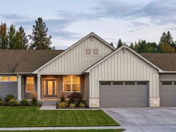 1278 Bispen Street , Hudson, WI 54016
