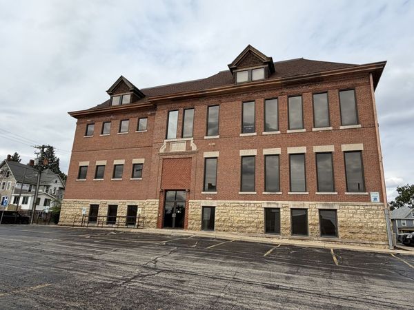 773 W Lincoln Boulevard , Freeport, IL 61032