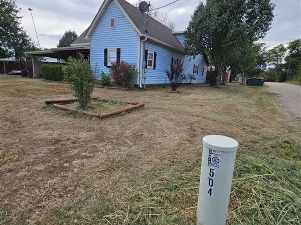 506 S Rose Avenue, Glencoe, OK 74032