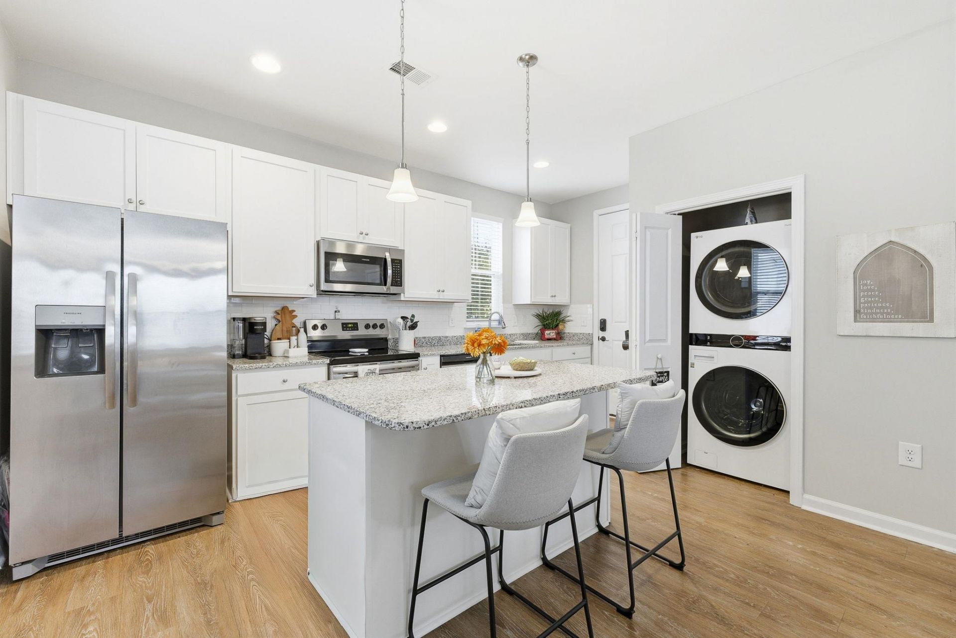 3557 Bristol Ln.  Photo 10