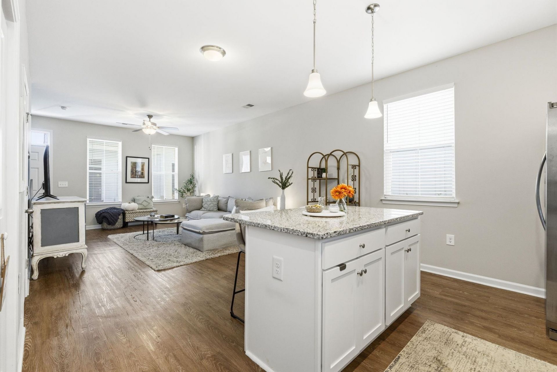 3557 Bristol Ln.  Photo 12