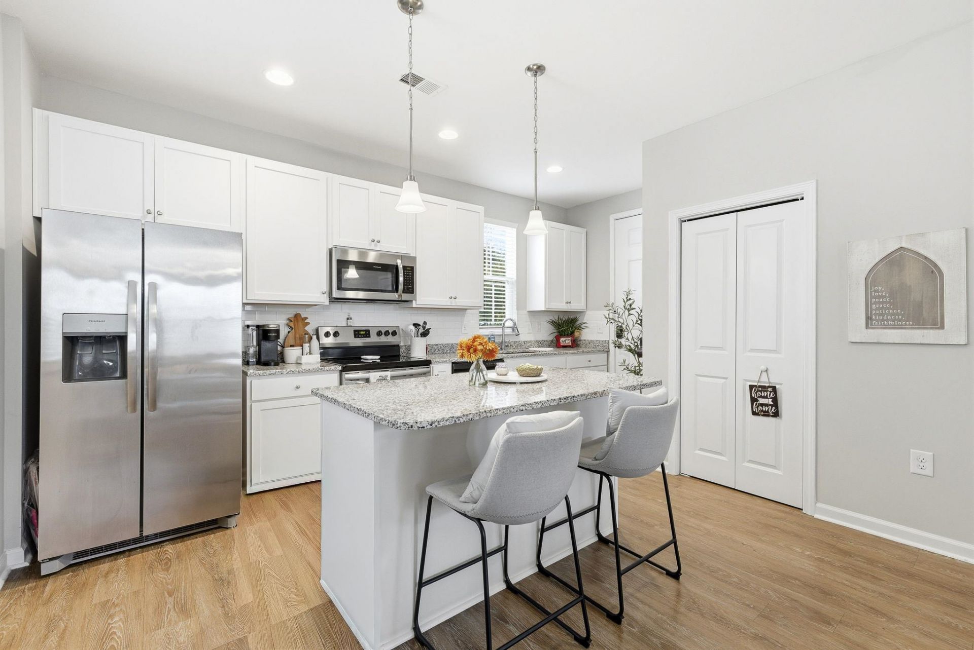 3557 Bristol Ln.  Photo 9